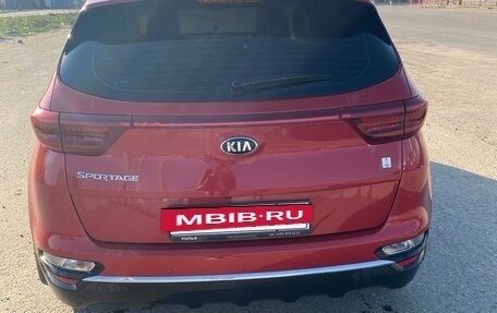 KIA Sportage IV рестайлинг, 2019 год, 2 320 000 рублей, 5 фотография