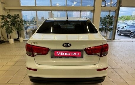 KIA Rio III рестайлинг, 2015 год, 1 030 000 рублей, 4 фотография