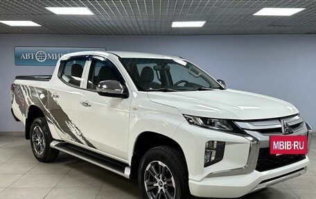 Mitsubishi L200 IV рестайлинг, 2022 год, 3 913 000 рублей, 3 фотография