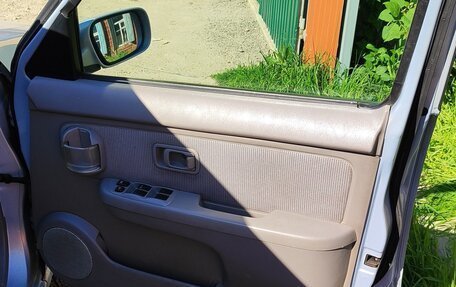 Nissan Cube II, 2002 год, 270 000 рублей, 11 фотография