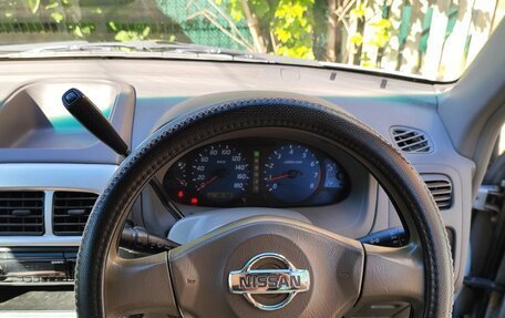 Nissan Cube II, 2002 год, 270 000 рублей, 23 фотография