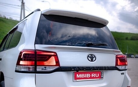 Toyota Land Cruiser 200, 2013 год, 5 450 000 рублей, 5 фотография