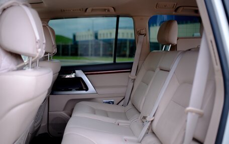 Toyota Land Cruiser 200, 2013 год, 5 450 000 рублей, 17 фотография