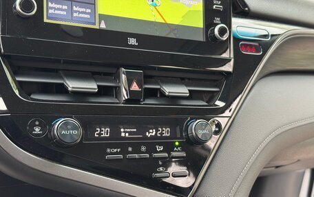 Toyota Camry, 2021 год, 3 340 000 рублей, 15 фотография