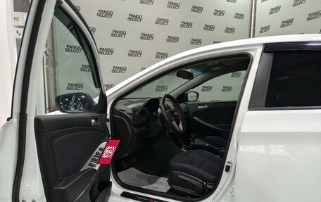 Hyundai Solaris II рестайлинг, 2015 год, 840 000 рублей, 9 фотография