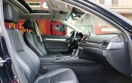 Honda Accord IX рестайлинг, 2021 год, 2 530 000 рублей, 6 фотография