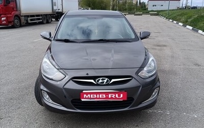 Hyundai Solaris II рестайлинг, 2011 год, 770 000 рублей, 1 фотография