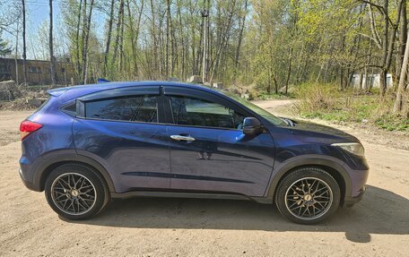 Honda Vezel, 2014 год, 1 550 000 рублей, 6 фотография