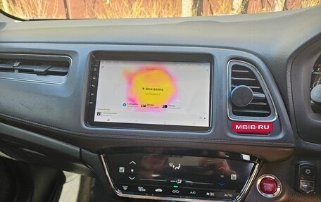 Honda Vezel, 2014 год, 1 550 000 рублей, 20 фотография