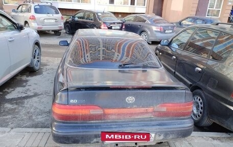 Toyota Vista, 1992 год, 200 000 рублей, 4 фотография