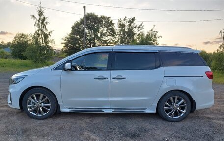 KIA Carnival III, 2019 год, 3 270 000 рублей, 3 фотография