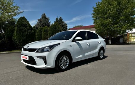 KIA Rio IV, 2019 год, 1 450 000 рублей, 2 фотография