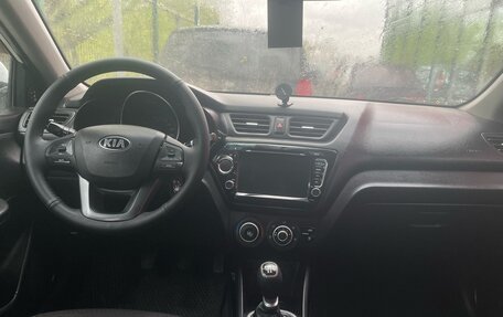 KIA Rio III рестайлинг, 2014 год, 750 000 рублей, 5 фотография