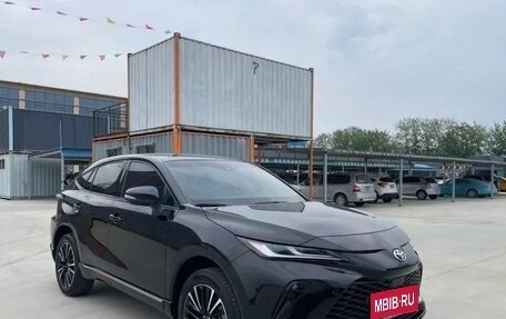 Toyota Venza, 2021 год, 2 590 000 рублей, 3 фотография
