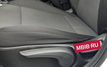 Hyundai Solaris II рестайлинг, 2017 год, 1 250 000 рублей, 15 фотография