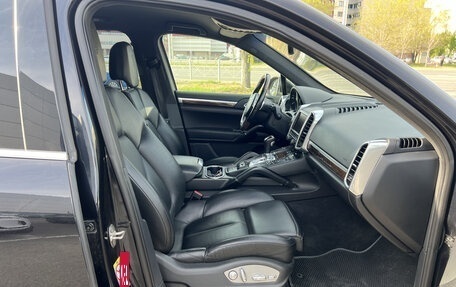 Porsche Cayenne III, 2012 год, 2 342 000 рублей, 13 фотография