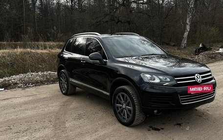 Volkswagen Touareg III, 2012 год, 2 350 000 рублей, 3 фотография