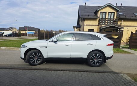 Jaguar F-Pace, 2016 год, 2 600 000 рублей, 4 фотография