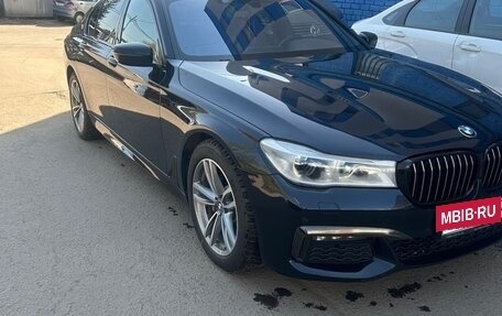 BMW 7 серия, 2018 год, 3 600 000 рублей, 6 фотография