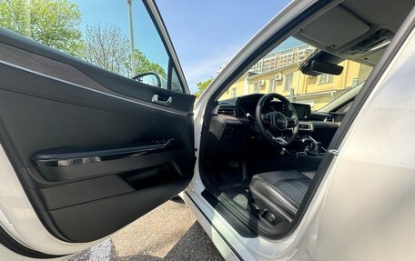 KIA K5, 2021 год, 2 500 000 рублей, 21 фотография