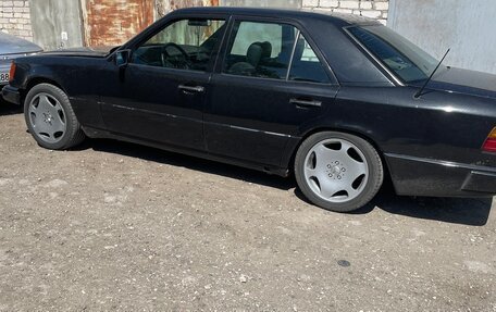 Mercedes-Benz W124, 1990 год, 400 000 рублей, 2 фотография