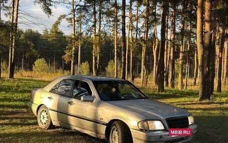 Mercedes-Benz C-Класс, 1993 год, 115 000 рублей, 2 фотография