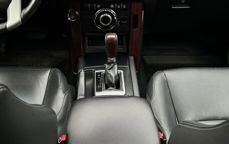 Toyota Land Cruiser Prado 150 рестайлинг 2, 2017 год, 4 850 000 рублей, 19 фотография