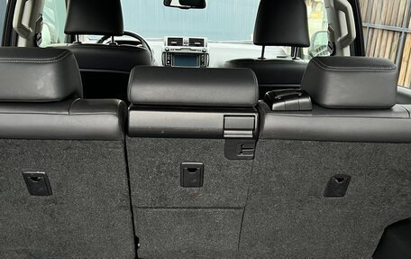 Toyota Land Cruiser Prado 150 рестайлинг 2, 2017 год, 4 850 000 рублей, 25 фотография