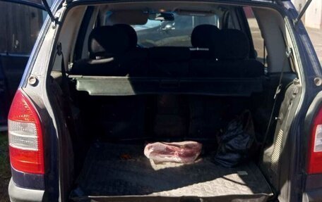 Opel Zafira A рестайлинг, 2003 год, 330 000 рублей, 5 фотография