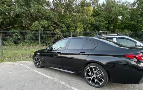 BMW 5 серия, 2020 год, 3 950 000 рублей, 4 фотография