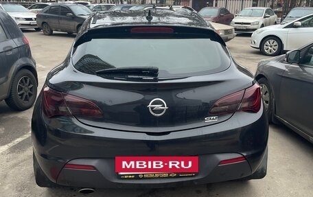 Opel Astra J, 2013 год, 800 000 рублей, 3 фотография
