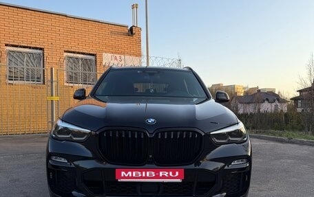 BMW X5, 2019 год, 6 400 000 рублей, 2 фотография