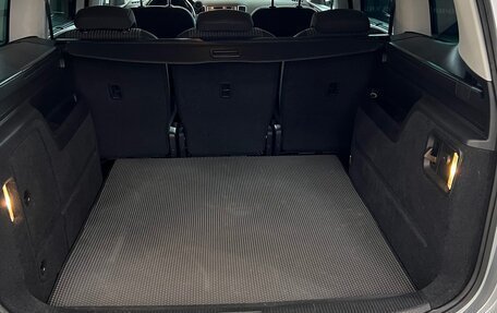 SEAT Alhambra II рестайлинг, 2015 год, 1 650 000 рублей, 10 фотография