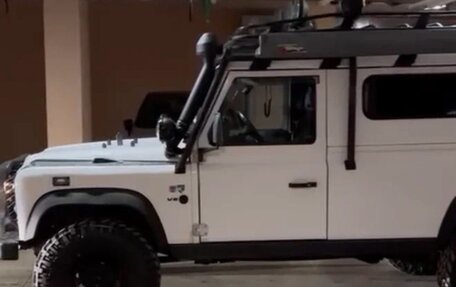 Land Rover Defender I, 1995 год, 2 700 000 рублей, 4 фотография