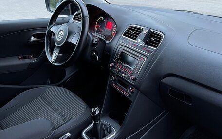 Volkswagen Polo VI (EU Market), 2013 год, 1 250 000 рублей, 8 фотография