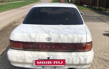 Toyota Camry, 1991 год, 130 000 рублей, 2 фотография