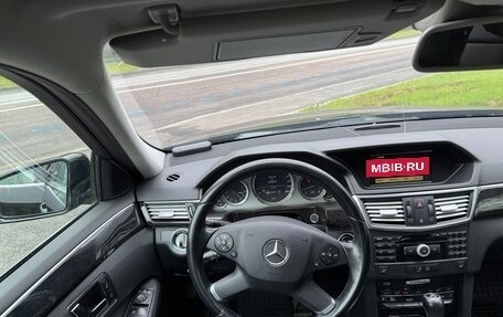 Mercedes-Benz E-Класс, 2009 год, 2 100 000 рублей, 10 фотография