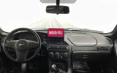 Chevrolet Niva I рестайлинг, 2010 год, 570 000 рублей, 10 фотография
