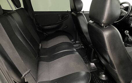 Chevrolet Niva I рестайлинг, 2010 год, 570 000 рублей, 17 фотография