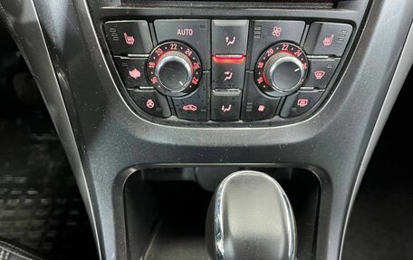 Opel Astra J, 2012 год, 770 000 рублей, 14 фотография