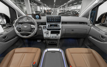 Hyundai Staria, 2023 год, 7 000 000 рублей, 11 фотография