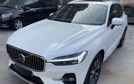 Volvo XC60 II, 2021 год, 2 590 000 рублей, 4 фотография
