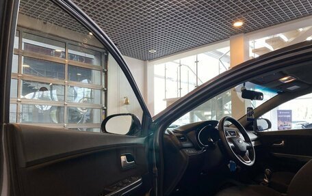 KIA Rio III рестайлинг, 2013 год, 915 000 рублей, 21 фотография