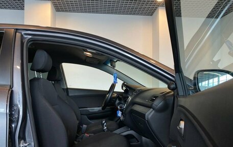 KIA Rio III рестайлинг, 2013 год, 915 000 рублей, 29 фотография