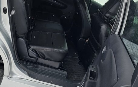 Toyota Wish II, 2013 год, 1 500 000 рублей, 6 фотография