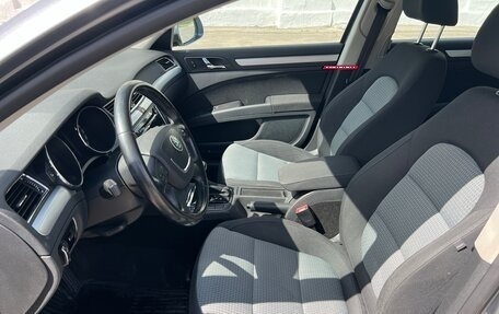Skoda Superb III рестайлинг, 2012 год, 1 500 000 рублей, 7 фотография