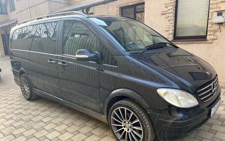Mercedes-Benz Viano, 2004 год, 1 630 000 рублей, 3 фотография
