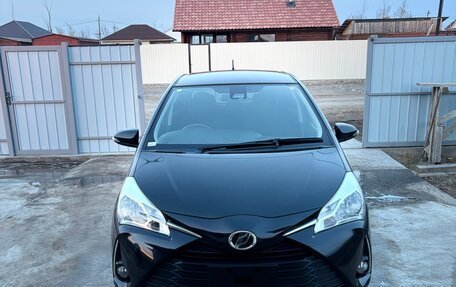Toyota Vitz, 2018 год, 1 100 000 рублей, 2 фотография