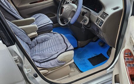 Toyota Gaia, 2001 год, 620 000 рублей, 11 фотография