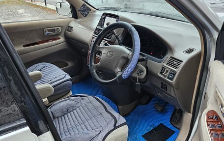 Toyota Gaia, 2001 год, 620 000 рублей, 9 фотография